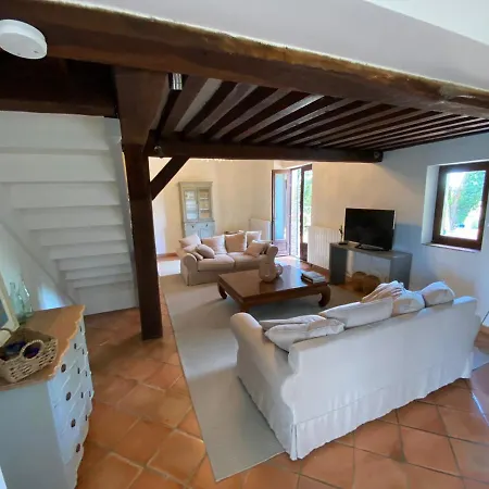 La Loge فيلة